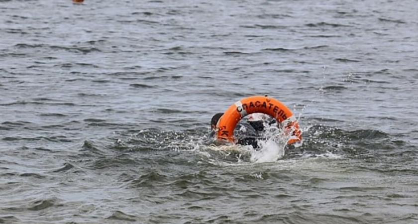 Стало известно, сколько человек удалось спасти калининградским спасателям в этом сезоне