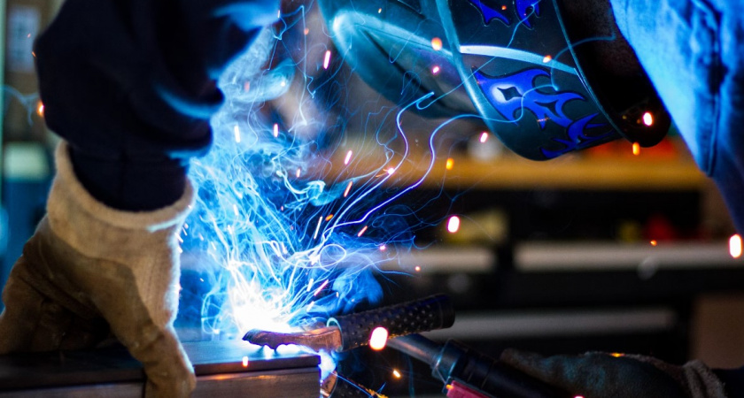 Гендерное равенство на рынке труда: Минтруд пересматривает ограничения для женщин