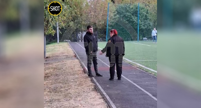 Мужчина в столице чуть не похитил ребенка средь беда дня с территории школы. Подробности