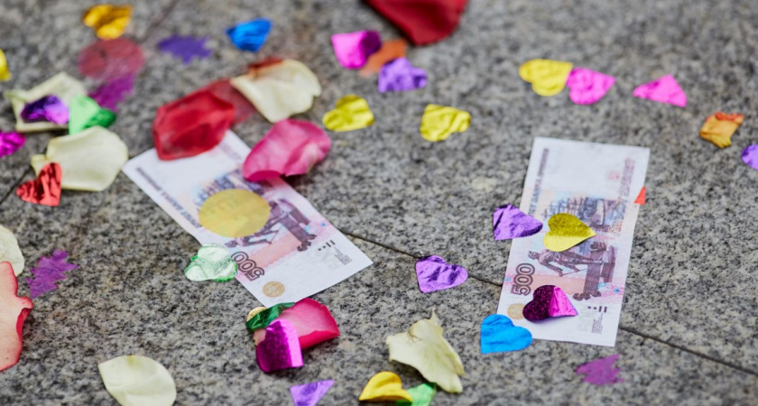 Калининградцы недополучают: город оказался в нижней части списка по уровню зарплат в России