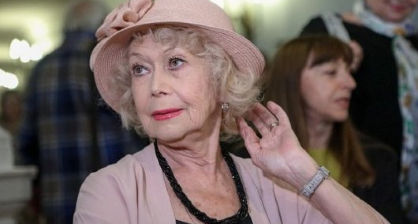 Здоровье подводит: легенде советского Светлане Немоляевой снова потребовалась срочная медицинская помощь