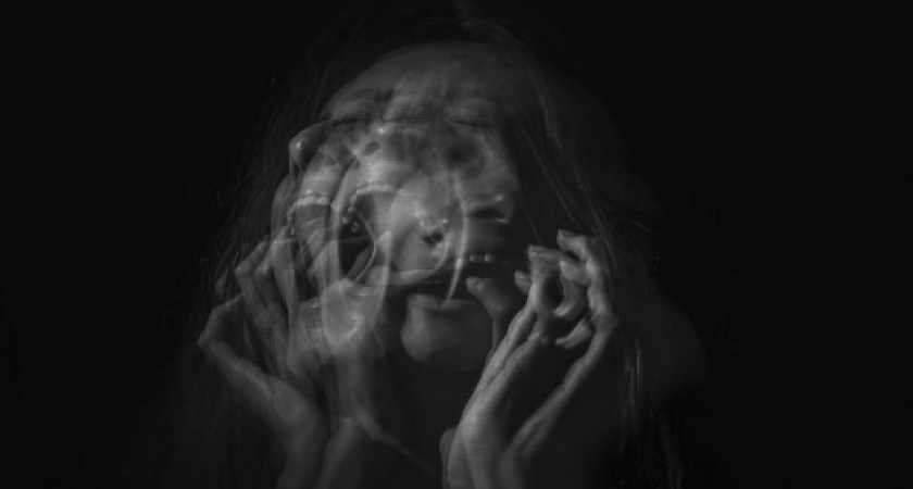 Кричала и просила помочь: как странные галлюцинации россиянки вызвали переполох в детском саду