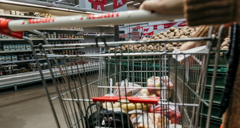 Срочные меры: как власти взялись за стабилизацию цен на продукты в России