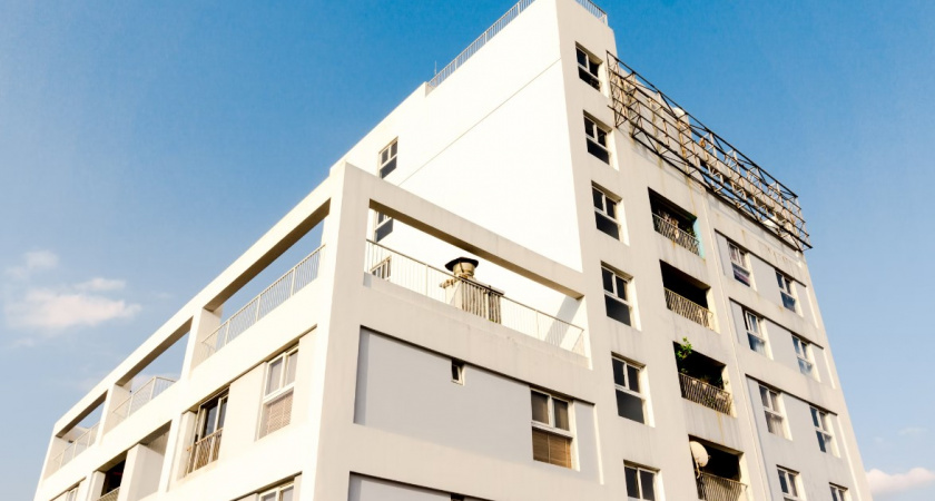 Эксперты: в России ожидается падение цен на один тип жилья до конца 2024 года