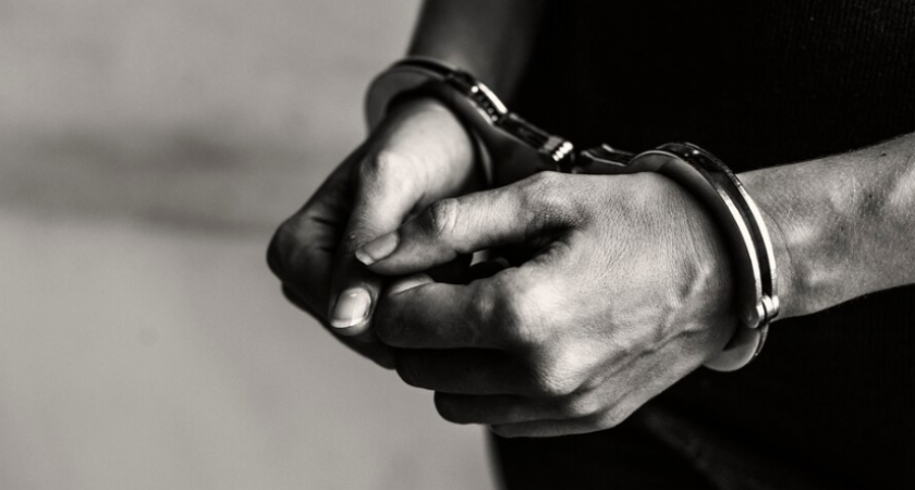 Избили и потребовали денег: на заправке в Калининграде произошло разбойное нападение