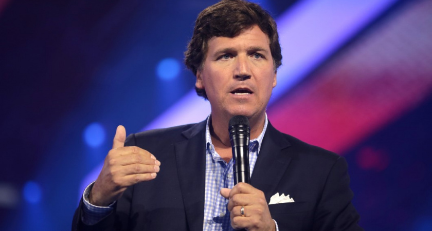 Правда или фейк: действительно ли журналист Такер Карлсон стал главным спикером Белого дома