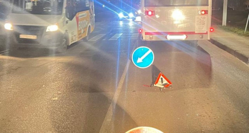 В Калининграде пассажирский автобус сбил человека 