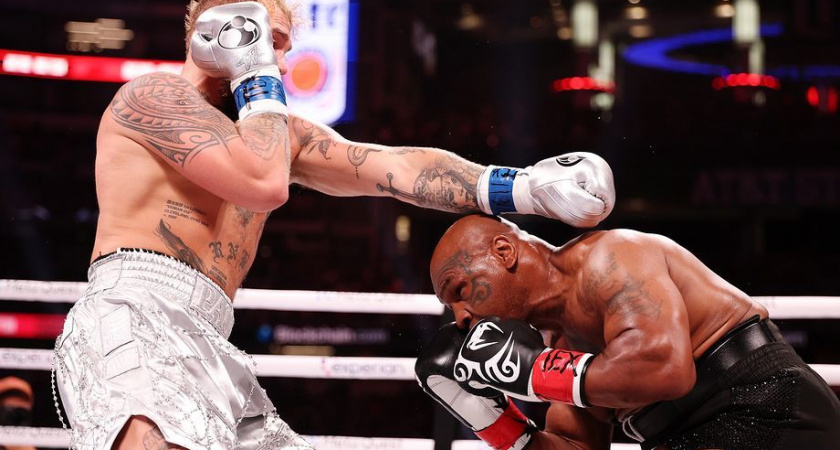 Легендарный Тайсон проиграл блогеру шокирующие итоги боя