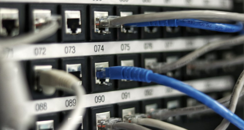 Губернатор Калининградской области оценил шанс обрыва интернет-проводов на дне Балтийского моря