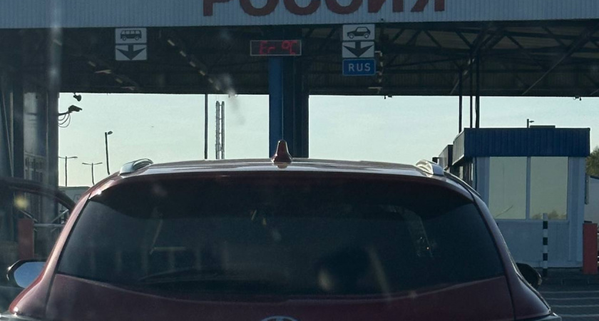 23 миллиона рублей в сумочном эквиваленте: известный французский бренд не попал на территорию Калининградской области 