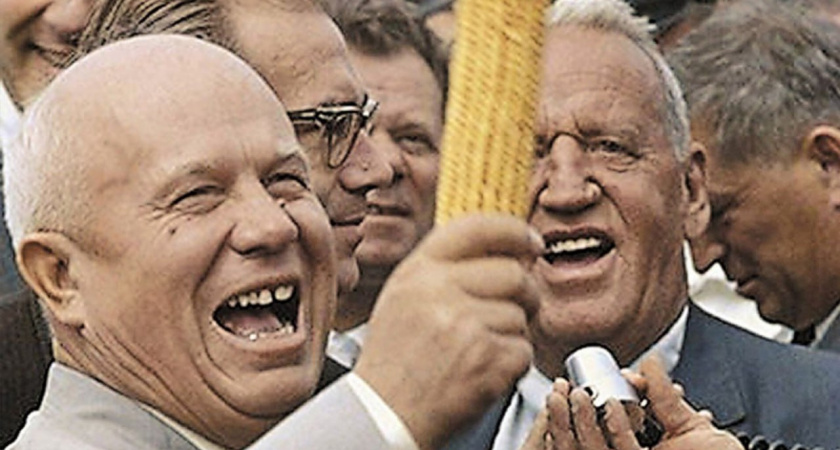 В Екатеринбурге отменили выступление правнучки Никиты Хрущёва из-за возмущения общественников