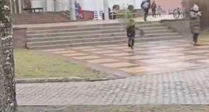 Проказы маленького мальчика не остались незамеченными: что натворил ребенок из Гусева 