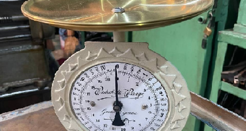 История находки - Мастер из Калининграда нашел у мусорки раритетные весы и вернул им утраченный блеск 