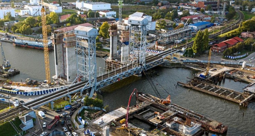 Дорожный прорыв: сколько дорожных объектов в Калининградской области обновят в 2025 году