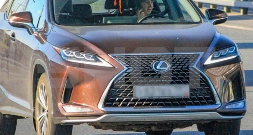 На дорогах нет исключений: почему «Лексус» не пропустил скорую на ТТК