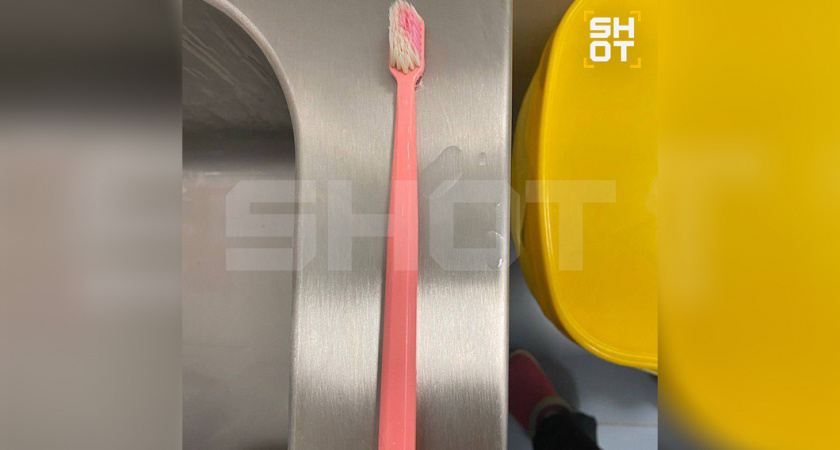 Утро началось с операции: что произошло с 16-летней девушкой во время обычной чистки зубов