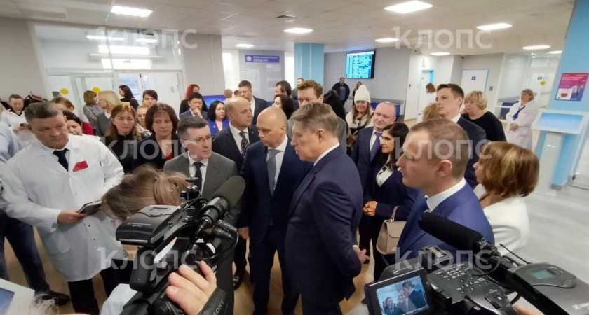 Министр здравоохранения проверяет работу больниц в Калининграде и даёт важные обещания