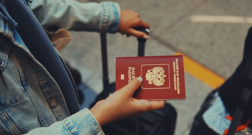 Придется отдать присягу: как скоро школьники будут получать свой первый паспорт