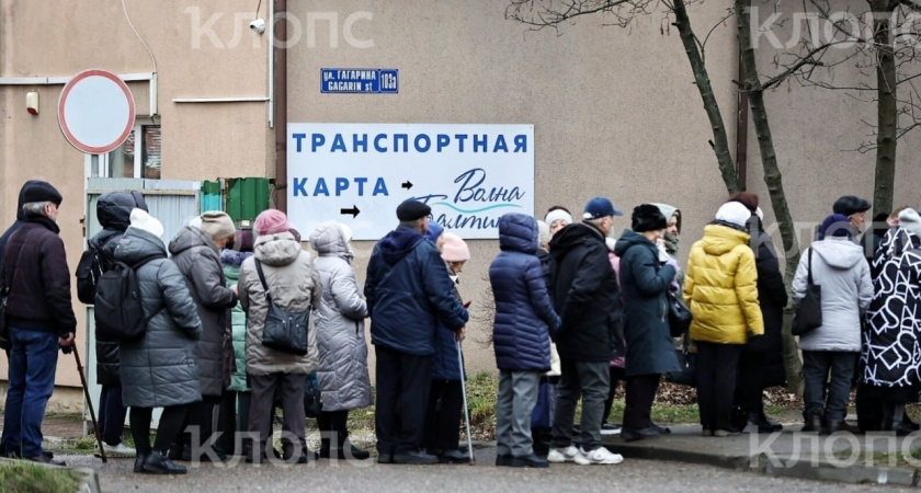 "Процесс перевыпуска карты занимает 30-40 секунд": власти увеличили время работы пункта обслуживания карт "Волна Балтики" - что еще предприняли в гортрансе чтоб смягчить ситуацию