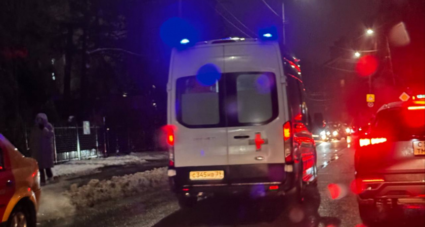 Cтолкновение в районе Чкаловска: три авто разбиты, пробка растянулась почти на километр