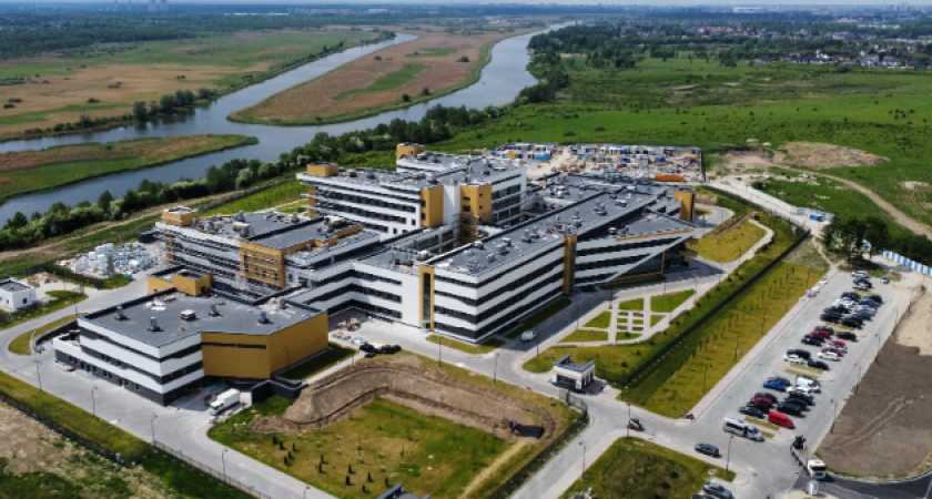 Важное строительство затягивается: новую дату сдачи онкоцентра снова перенесли