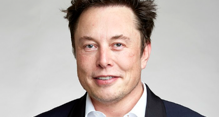 Илон Маск продвигает правые идеи по всему миру: что стоит за его влиянием