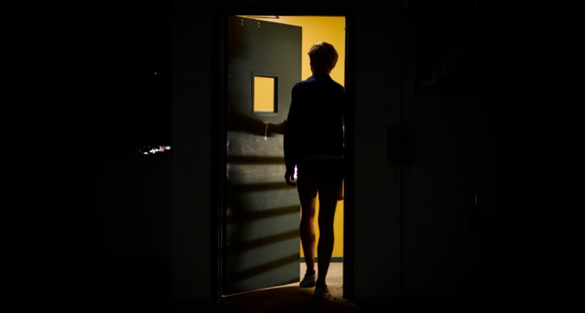 Указ уже подписан: россиянам грозят огромные штрафы за неправильные двери в квартирах