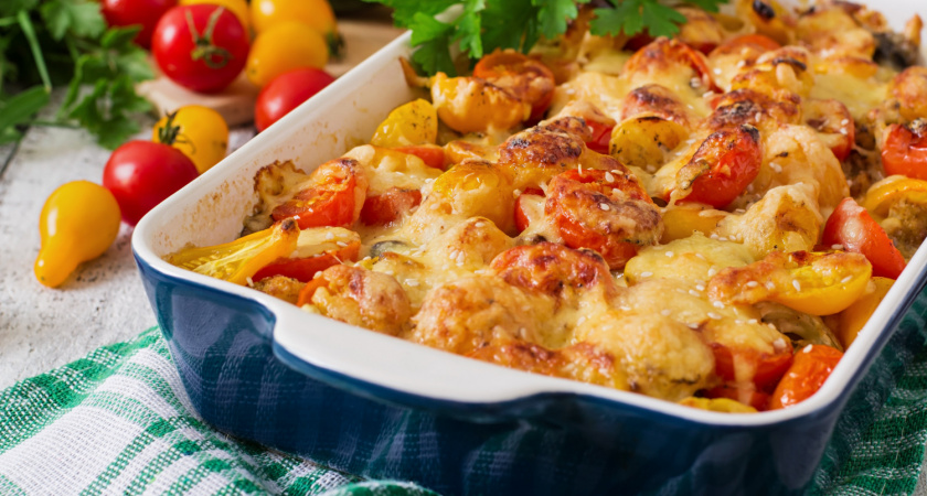 Потрясающий секрет курицы с чесноком и картошкой: почему вся семья будет умолять о добавке