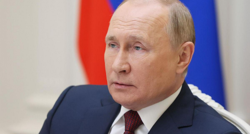 Кто за столом переговоров: Путин утвердил делегацию для диалога с Украиной — в составе военные, дипломаты и куратор гуманитарной политики