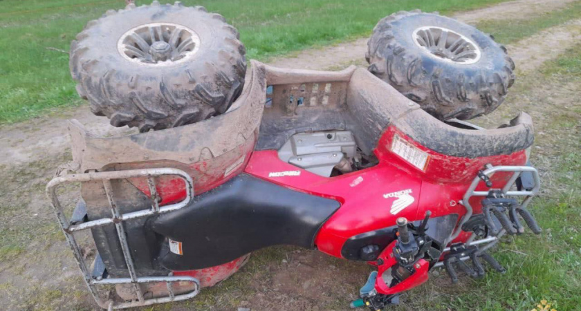 Трагедия в Тверской области: 9-летняя девочка погибла под перевернувшимся квадроциклом