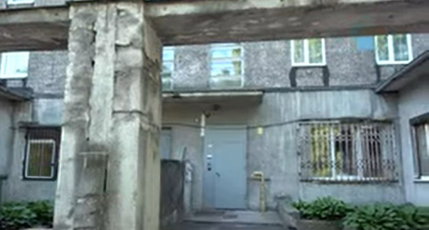 Дом с сюрпризом: на ребёнка упала арка в Калининграде — СК начал проверку