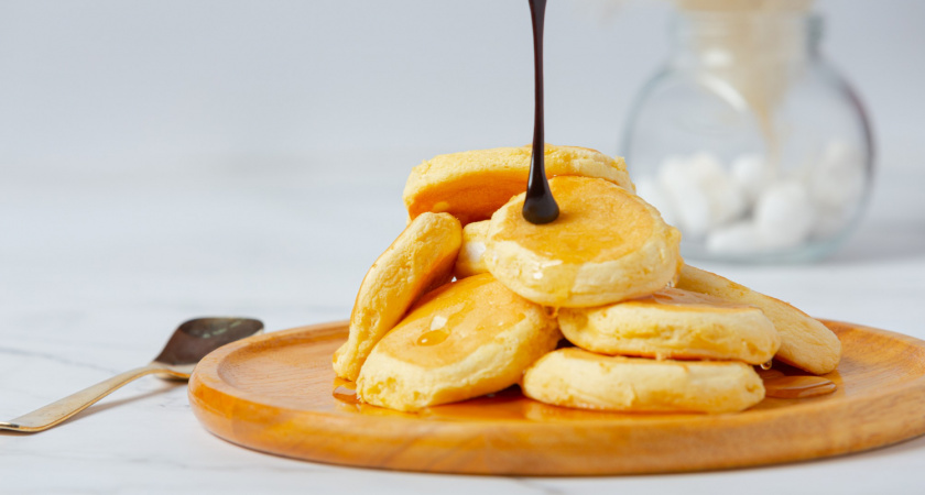 Вкуснейшие сырники из 2-х бананов за 20 минут: волшебный завтрак, который исчезает быстрее, чем ты успеешь заметить