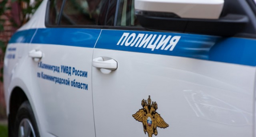 В Калининграде за запертой дверью плакал 3-летний ребёнок: как накажут безответственную мать