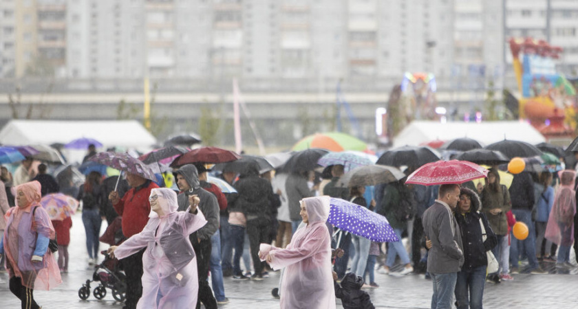 Погода в Калининграде: зонты не убираем, но в воскресенье потеплеет