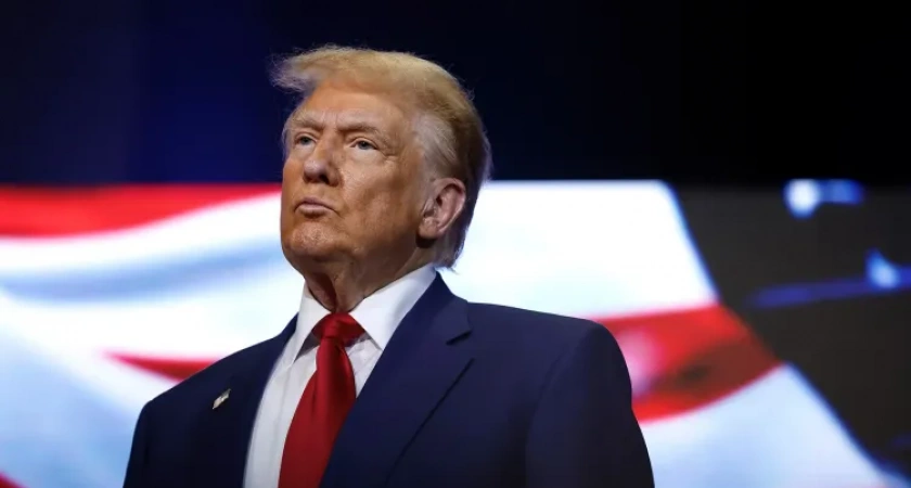 Трамп заявил о поездке в Россию — в Белом доме срочно объясняют, что происходит