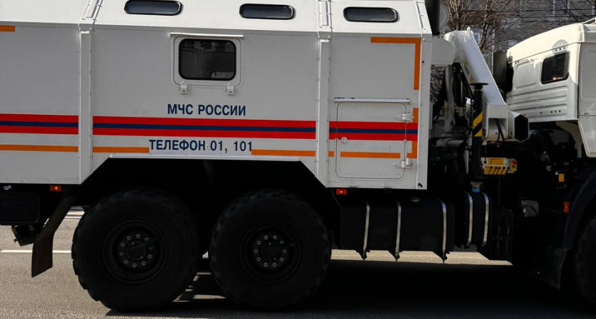 «Вспыхнула мгновенно»: спасатели в Калининграде потушили одежду на женщине - что стало причиной