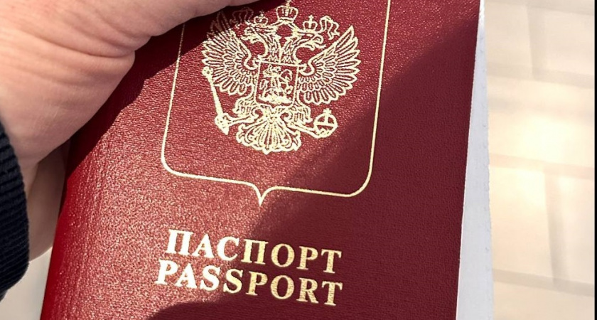 В Госдуме обсуждают возвращение важных штампов в паспорта россиян — что это значит для каждого из нас