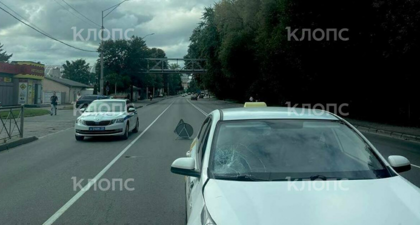 «У нее все лицо в крови было»: очевидцы рассказали о ДТП на проспекте Победы в Калининграде
