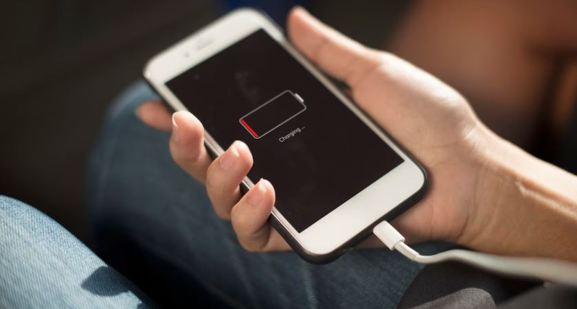 Чтобы смартфон не вышел из строя раньше времени, делайте это каждый раз