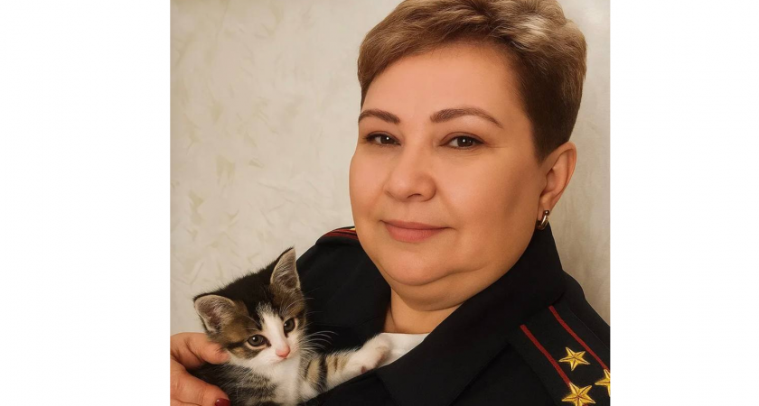 «Он мяукал под окном и явно нуждался в помощи»: калининградские полицейские спасли котёнка