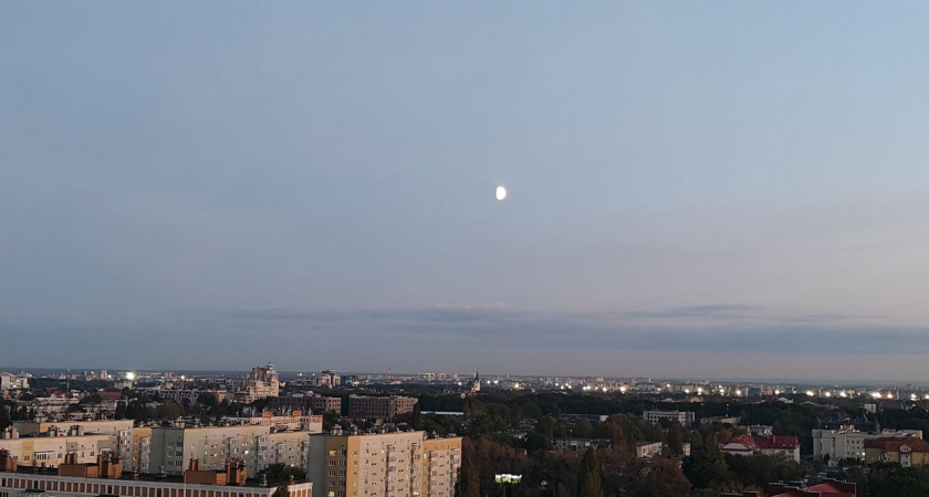 Дешевле квартиры, но с подвохом: все, что нужно знать о покупке комнаты