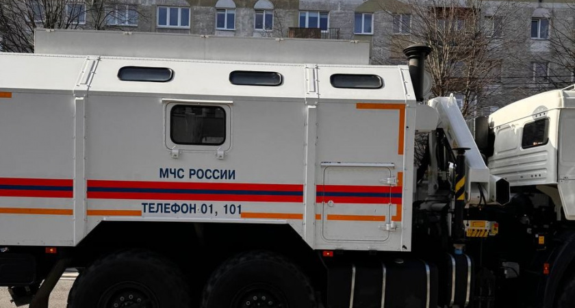В Мамоново спасатели МЧС освободили запертых детей — сложная операция, которая могла обернуться трагедией