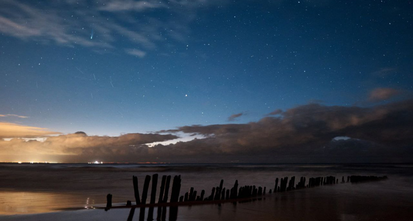 Над Калининградом заметили небесное чудо — что за редкая комета осветила небо