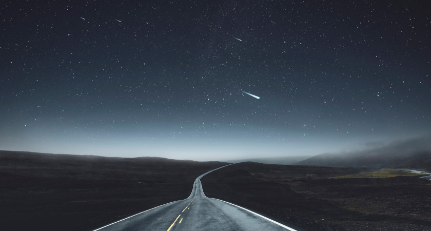 В небе над Калининградской областью пройдет поток Леониды — как не пропустить осенний звёздный дождь
