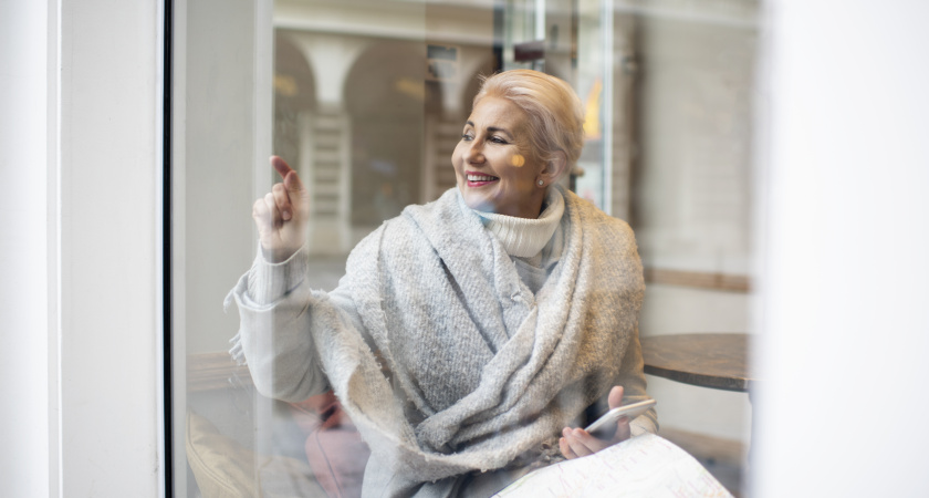 Дома станет теплее за 5 минут: что я кладу у окна, чтобы не дуло даже в лютые морозы -30