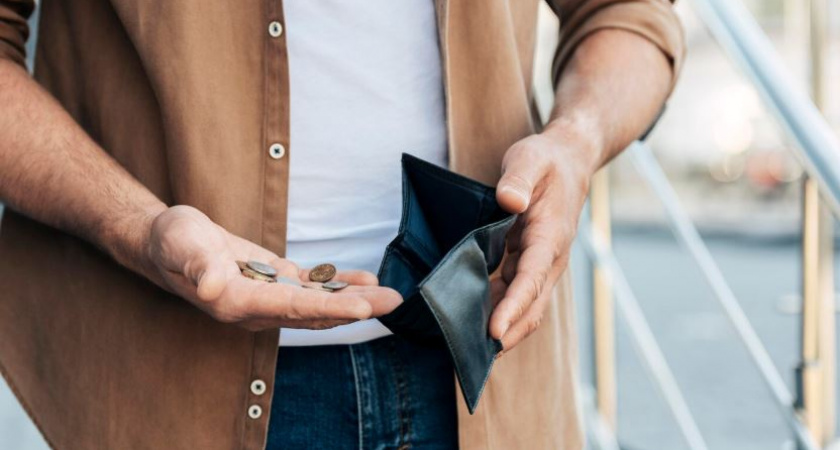 Рост зарплат в Калининграде за год составил 15,2% — что это значит для жителей региона