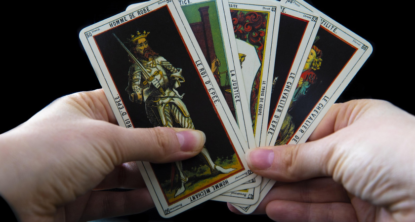 У кого судьба сдвинется с мёртвой точки Таро-гороскоп на 2026 год Огненной Лошади по всем знакам Зодиака