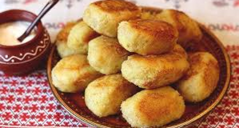 Колдуны из картофеля с фаршем - хит белорусской кухни: идеально и на ужин, и даже на Новый год - проще рецепта не придумать