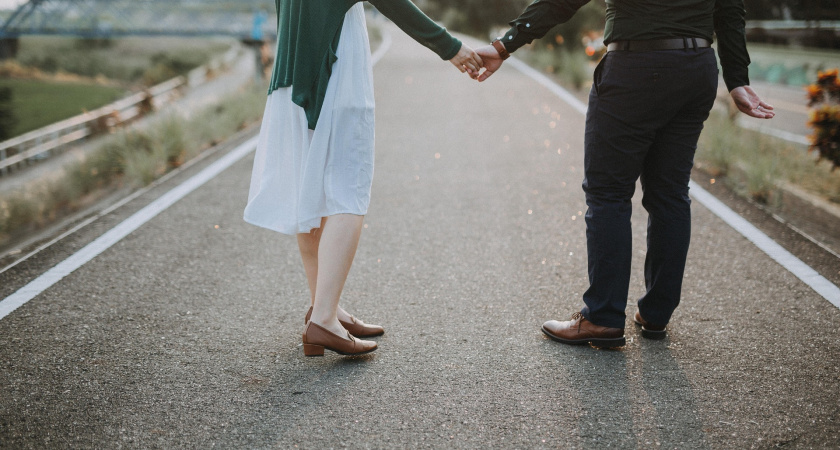 Кто решится, а кто сбежит: любовный гороскоп с 10 по 16 ноября 2025 года для всех знаков зодиака — от флирта до ясности