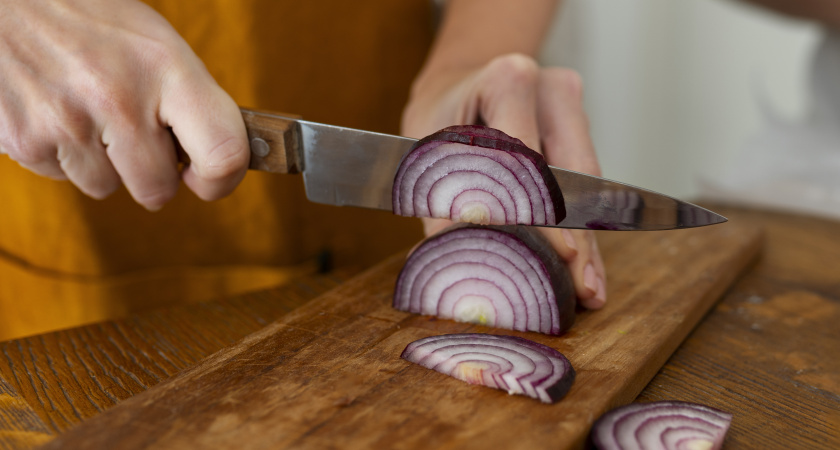 Шалот, порей или шнитт? Какой лук продлевает молодость и укрепляет сосуды: эксперты назвали самый полезный вид